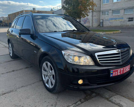 Черный Мерседес Ц-Класс, объемом двигателя 1.8 л и пробегом 132 тыс. км за 9900 $, фото 8 на Automoto.ua