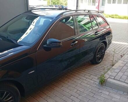 Мерседес Ц-Клас 2011 у Львові на Automoto.ua Чорний Мерседес Ц-Клас, об'ємом двигуна 2.2 л та пробігом 298 тис. км за 10400 $, фото 2 на Automoto.ua