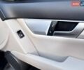 Черный Мерседес Ц-Класс, объемом двигателя 2.2 л и пробегом 300 тыс. км за 10500 $, фото 44 на Automoto.ua
