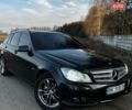 Черный Мерседес Ц-Класс, объемом двигателя 2.14 л и пробегом 382 тыс. км за 10400 $, фото 4 на Automoto.ua