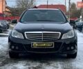 Черный Мерседес Ц-Класс, объемом двигателя 2.2 л и пробегом 375 тыс. км за 10300 $, фото 1 на Automoto.ua