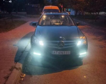 Чорний Мерседес Ц-Клас, об'ємом двигуна 2.14 л та пробігом 328 тис. км за 10500 $, фото 24 на Automoto.ua