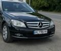 Чорний Мерседес Ц-Клас, об'ємом двигуна 2.2 л та пробігом 320 тис. км за 8200 $, фото 1 на Automoto.ua