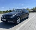 Черный Мерседес Ц-Класс, объемом двигателя 2.1 л и пробегом 390 тыс. км за 10600 $, фото 1 на Automoto.ua