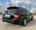 Черный Мерседес Ц-Класс, объемом двигателя 2.1 л и пробегом 380 тыс. км за 10300 $, фото 4 на Automoto.ua