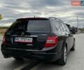 Чорний Мерседес Ц-Клас, об'ємом двигуна 2.1 л та пробігом 237 тис. км за 9300 $, фото 9 на Automoto.ua