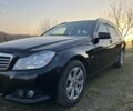 Чорний Мерседес Ц-Клас, об'ємом двигуна 2.1 л та пробігом 395 тис. км за 8700 $, фото 15 на Automoto.ua