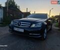 Чорний Мерседес Ц-Клас, об'ємом двигуна 2.14 л та пробігом 351 тис. км за 8300 $, фото 1 на Automoto.ua
