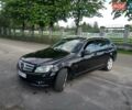 Черный Мерседес Ц-Класс, объемом двигателя 2.15 л и пробегом 365 тыс. км за 8650 $, фото 1 на Automoto.ua