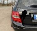 Черный Мерседес Ц-Класс, объемом двигателя 2.1 л и пробегом 380 тыс. км за 10300 $, фото 6 на Automoto.ua