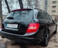 Чорний Мерседес Ц-Клас, об'ємом двигуна 2.2 л та пробігом 245 тис. км за 12721 $, фото 7 на Automoto.ua