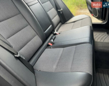 Чорний Мерседес Ц-Клас, об'ємом двигуна 2.2 л та пробігом 289 тис. км за 10950 $, фото 58 на Automoto.ua