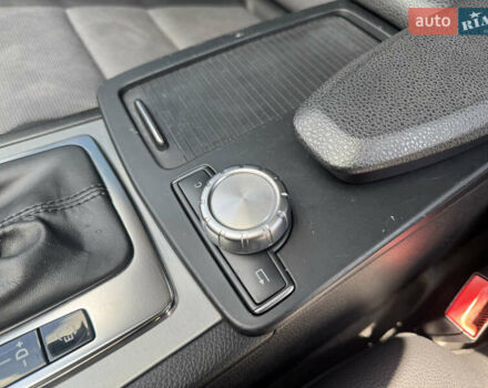 Чорний Мерседес Ц-Клас, об'ємом двигуна 2.2 л та пробігом 289 тис. км за 10950 $, фото 38 на Automoto.ua