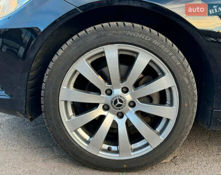 Чорний Мерседес Ц-Клас, об'ємом двигуна 2.2 л та пробігом 240 тис. км за 10000 $, фото 10 на Automoto.ua