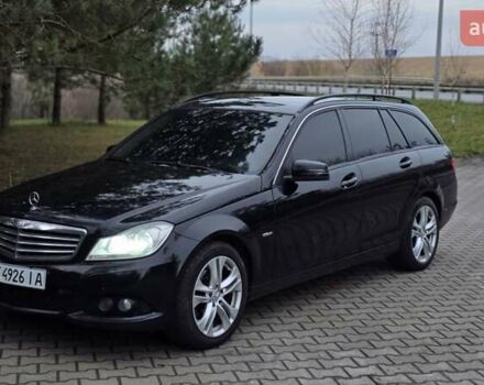 Чорний Мерседес Ц-Клас, об'ємом двигуна 2.14 л та пробігом 260 тис. км за 9700 $, фото 10 на Automoto.ua