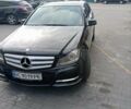 Черный Мерседес Ц-Класс, объемом двигателя 2.2 л и пробегом 370 тыс. км за 9300 $, фото 17 на Automoto.ua