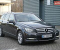 Черный Мерседес Ц-Класс, объемом двигателя 2.2 л и пробегом 357 тыс. км за 11250 $, фото 3 на Automoto.ua