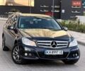 Черный Мерседес Ц-Класс, объемом двигателя 2.14 л и пробегом 297 тыс. км за 8900 $, фото 6 на Automoto.ua