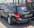 Черный Мерседес Ц-Класс, объемом двигателя 2.14 л и пробегом 250 тыс. км за 12200 $, фото 2 на Automoto.ua