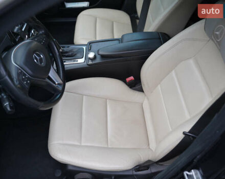 Черный Мерседес Ц-Класс, объемом двигателя 2.2 л и пробегом 357 тыс. км за 11250 $, фото 43 на Automoto.ua