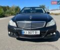 Черный Мерседес Ц-Класс, объемом двигателя 2.1 л и пробегом 357 тыс. км за 9999 $, фото 6 на Automoto.ua
