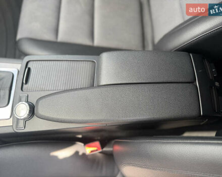 Чорний Мерседес Ц-Клас, об'ємом двигуна 2.2 л та пробігом 289 тис. км за 10950 $, фото 37 на Automoto.ua