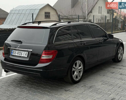 Черный Мерседес Ц-Класс, объемом двигателя 2.15 л и пробегом 261 тыс. км за 9199 $, фото 10 на Automoto.ua
