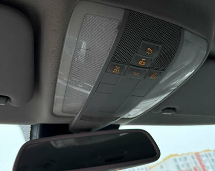 Черный Мерседес Ц-Класс, объемом двигателя 2.14 л и пробегом 295 тыс. км за 12500 $, фото 19 на Automoto.ua