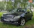 Черный Мерседес Ц-Класс, объемом двигателя 2.14 л и пробегом 313 тыс. км за 12400 $, фото 1 на Automoto.ua