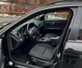 Черный Мерседес Ц-Класс, объемом двигателя 2.1 л и пробегом 300 тыс. км за 11000 $, фото 8 на Automoto.ua