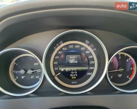 Чорний Мерседес Ц-Клас, об'ємом двигуна 2.14 л та пробігом 284 тис. км за 10990 $, фото 14 на Automoto.ua