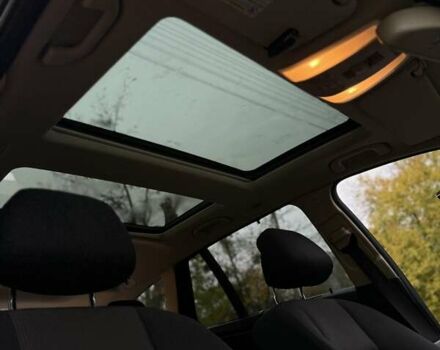 Черный Мерседес Ц-Класс, объемом двигателя 2.14 л и пробегом 277 тыс. км за 13999 $, фото 7 на Automoto.ua