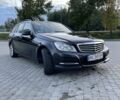 Черный Мерседес Ц-Класс, объемом двигателя 2.1 л и пробегом 344 тыс. км за 11500 $, фото 5 на Automoto.ua