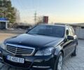 Чорний Мерседес Ц-Клас, об'ємом двигуна 2.1 л та пробігом 264 тис. км за 12900 $, фото 1 на Automoto.ua