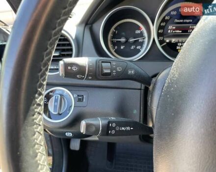 Чорний Мерседес Ц-Клас, об'ємом двигуна 2.14 л та пробігом 284 тис. км за 10990 $, фото 13 на Automoto.ua