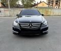 Черный Мерседес Ц-Класс, объемом двигателя 2.2 л и пробегом 185 тыс. км за 10500 $, фото 3 на Automoto.ua