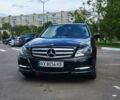 Чорний Мерседес Ц-Клас, об'ємом двигуна 2.14 л та пробігом 299 тис. км за 10700 $, фото 1 на Automoto.ua