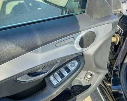 Черный Мерседес Ц-Класс, объемом двигателя 2.14 л и пробегом 319 тыс. км за 17800 $, фото 13 на Automoto.ua