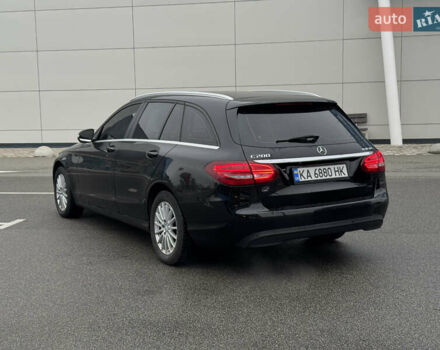 Чорний Мерседес Ц-Клас, об'ємом двигуна 1.6 л та пробігом 337 тис. км за 11500 $, фото 6 на Automoto.ua