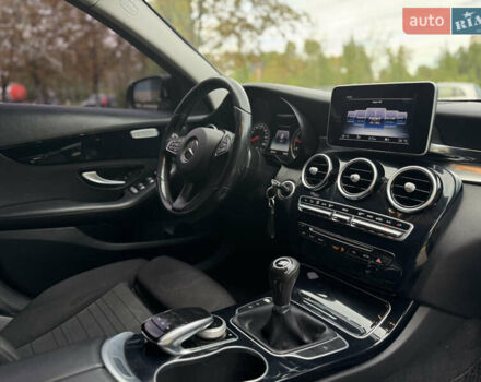 Чорний Мерседес Ц-Клас, об'ємом двигуна 1.6 л та пробігом 337 тис. км за 11500 $, фото 20 на Automoto.ua