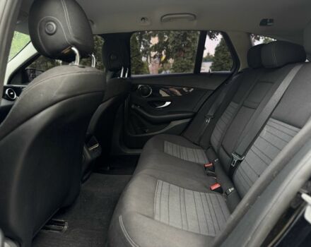 Черный Мерседес Ц-Класс, объемом двигателя 1.6 л и пробегом 337 тыс. км за 11500 $, фото 15 на Automoto.ua