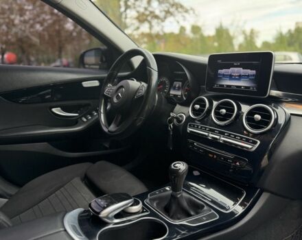 Черный Мерседес Ц-Класс, объемом двигателя 1.6 л и пробегом 337 тыс. км за 11500 $, фото 19 на Automoto.ua