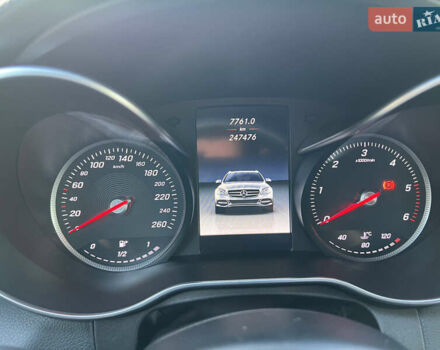 Чорний Мерседес Ц-Клас, об'ємом двигуна 2.2 л та пробігом 248 тис. км за 18000 $, фото 23 на Automoto.ua