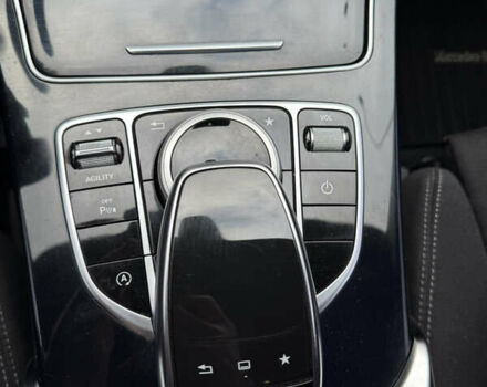 Мерседес Ц-Класс 2015 в Ужгороде на Automoto.ua Черный Мерседес Ц-Класс, объемом двигателя 1.6 л и пробегом 251 тыс. км за 14300 $, фото 10 на Automoto.ua