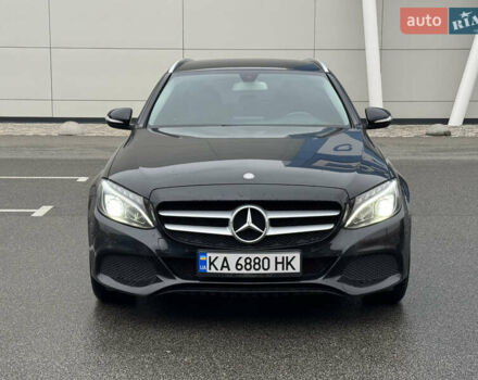 Черный Мерседес Ц-Класс, объемом двигателя 1.6 л и пробегом 337 тыс. км за 10500 $, фото 1 на Automoto.ua