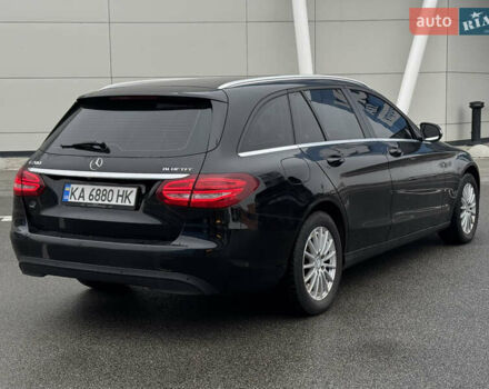 Черный Мерседес Ц-Класс, объемом двигателя 1.6 л и пробегом 337 тыс. км за 10900 $, фото 3 на Automoto.ua