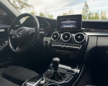 Черный Мерседес Ц-Класс, объемом двигателя 1.6 л и пробегом 337 тыс. км за 11500 $, фото 16 на Automoto.ua