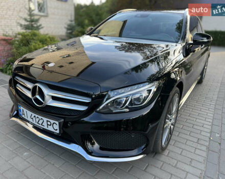 Чорний Мерседес Ц-Клас, об'ємом двигуна 2.2 л та пробігом 248 тис. км за 18000 $, фото 2 на Automoto.ua