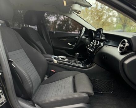 Черный Мерседес Ц-Класс, объемом двигателя 1.6 л и пробегом 337 тыс. км за 11500 $, фото 18 на Automoto.ua