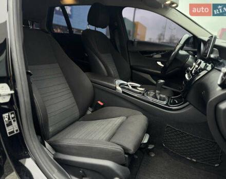 Черный Мерседес Ц-Класс, объемом двигателя 1.6 л и пробегом 337 тыс. км за 10900 $, фото 8 на Automoto.ua